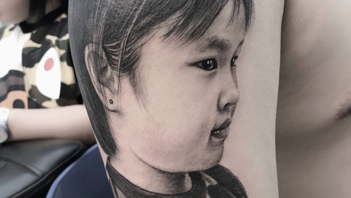 小孩肖像纹身